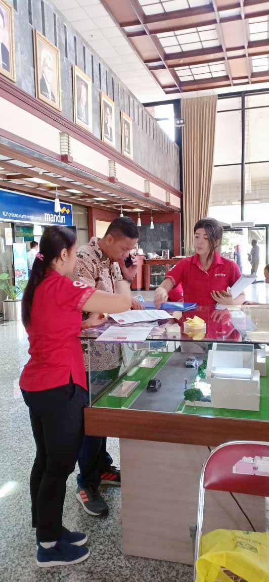 www.grandcermeregency.co.id